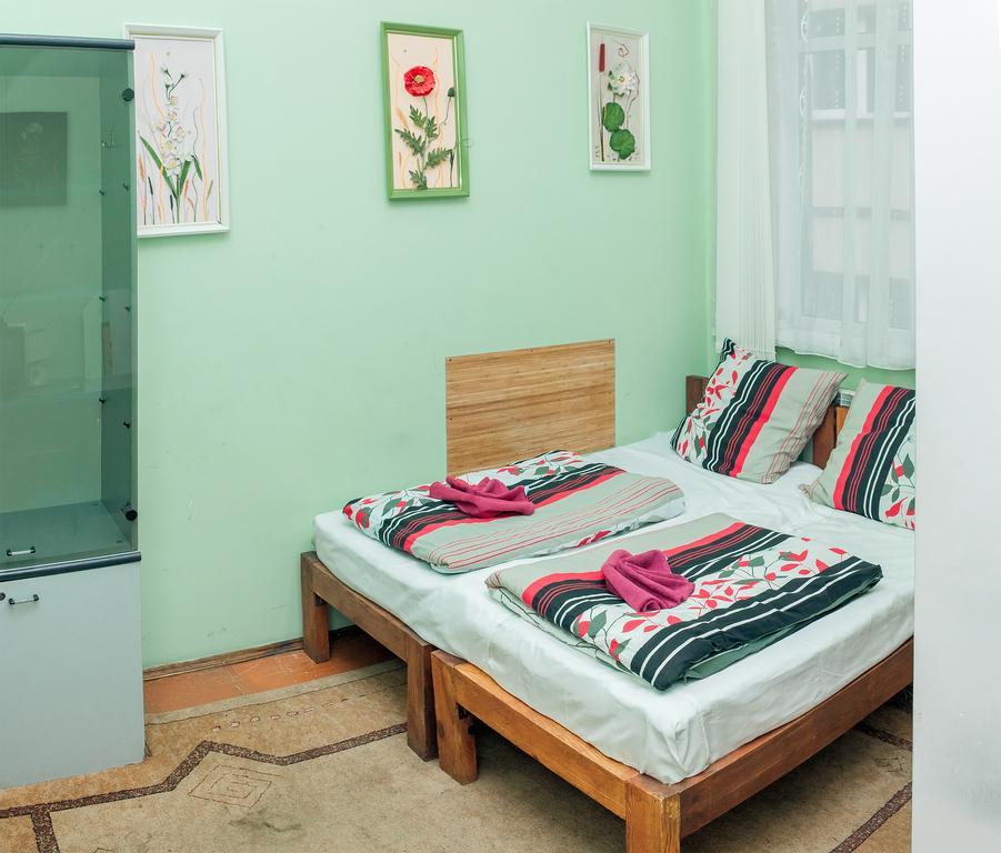 Apple Hostel Leópolis Habitación foto
